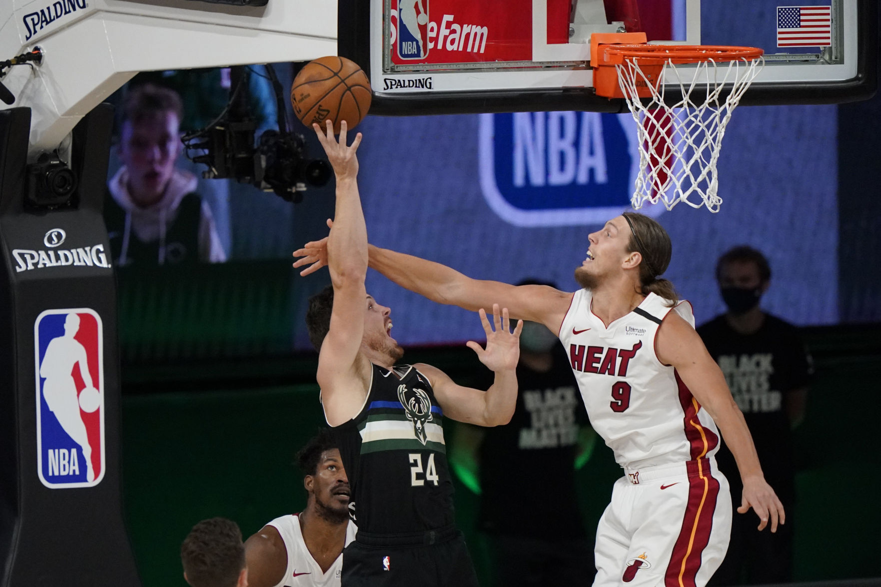 Heat 116, Bucks 114